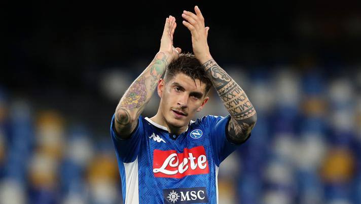 Giovanni Di Lorenzo dẫn dắt Napoli với tư cách đội trưởng mẫu mực – Sự Lãnh Đạo Trên Chấm Đến và Tấm Gương Sáng Trong Ngành Bóng Đá