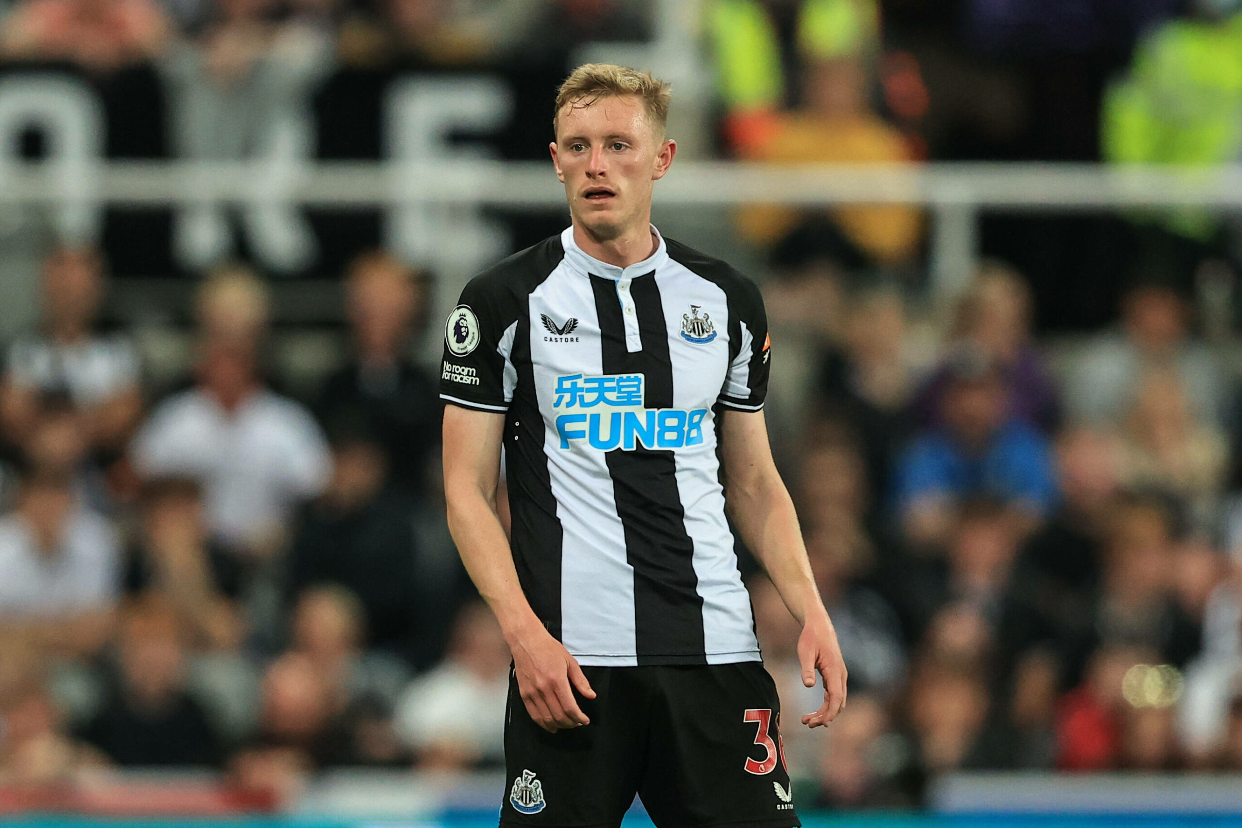 Sean Longstaff đóng vai trò then chốt trong hệ thống pressing tầm cao của Newcastle United – Câu chuyện về nhân tố quyết định thành công phòng ngự cao cấp