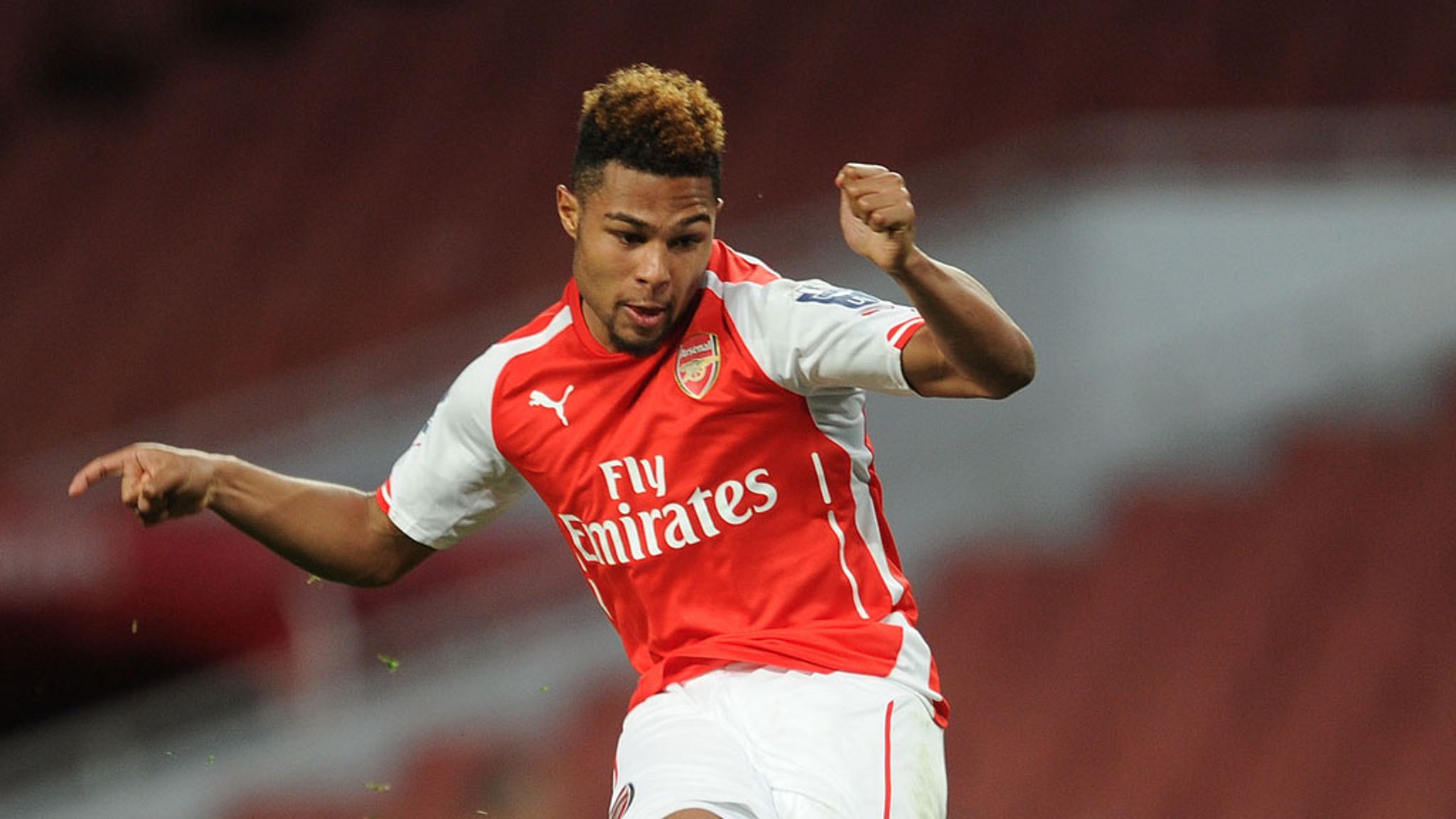 Serge Gnabry – Đòn Chí Mạng Từ Cánh Phải Trong Làng Bóng Đá